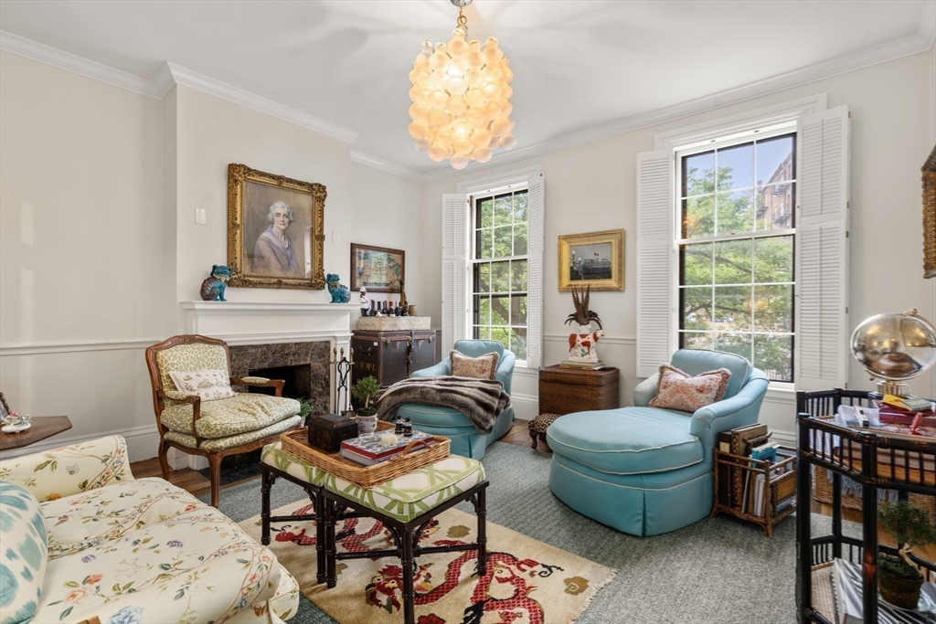 3 bed, 3 bath apartment for rent at 2 Mount Vernon Sq, Beacon Hill — photo 9 of 27
