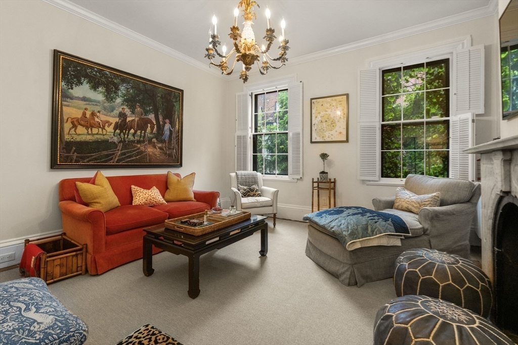 3 bed, 3 bath apartment for rent at 2 Mount Vernon Sq, Beacon Hill — photo 12 of 27