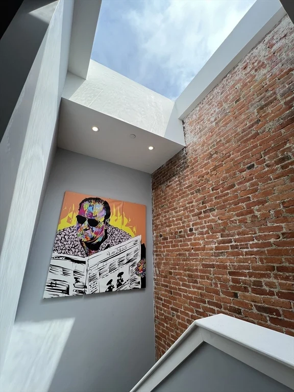 4 bed, 2 bath apartment for rent at 2 Mount Vernon St Unit 3, Dorchester — photo 11 of 21