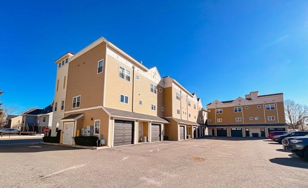 2 bed, 2 bath apartment for rent at 2 N Main St Unit C105, Mansfield — photo 2 of 18