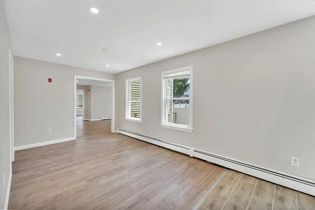 2 bed, 1 bath apartment for rent at 2 North St Unit 1, Haverhill — photo 14 of 17