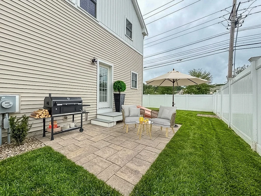 3 bed, 2 bath apartment for rent at 2 O'reilly Ln Unit 2, Foxboro — photo 22 of 24