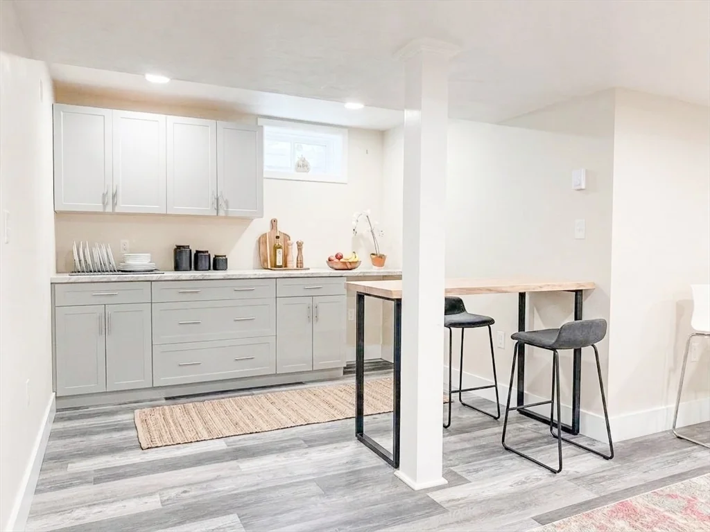 3 bed, 2 bath apartment for rent at 2 O'reilly Ln Unit 2, Foxboro — photo 18 of 24