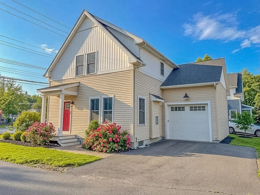 3 bed, 2 bath apartment for rent at 2 O'reilly Ln Unit 2, Foxboro — photo 23 of 24