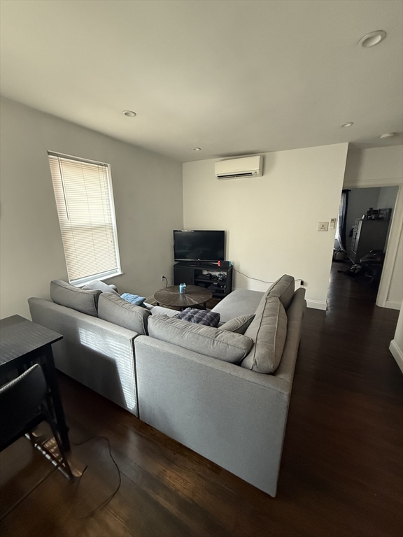 1 bed, 1 bath apartment for rent at 2 O Street Pl Unit 1, South Boston — photo 6 of 10