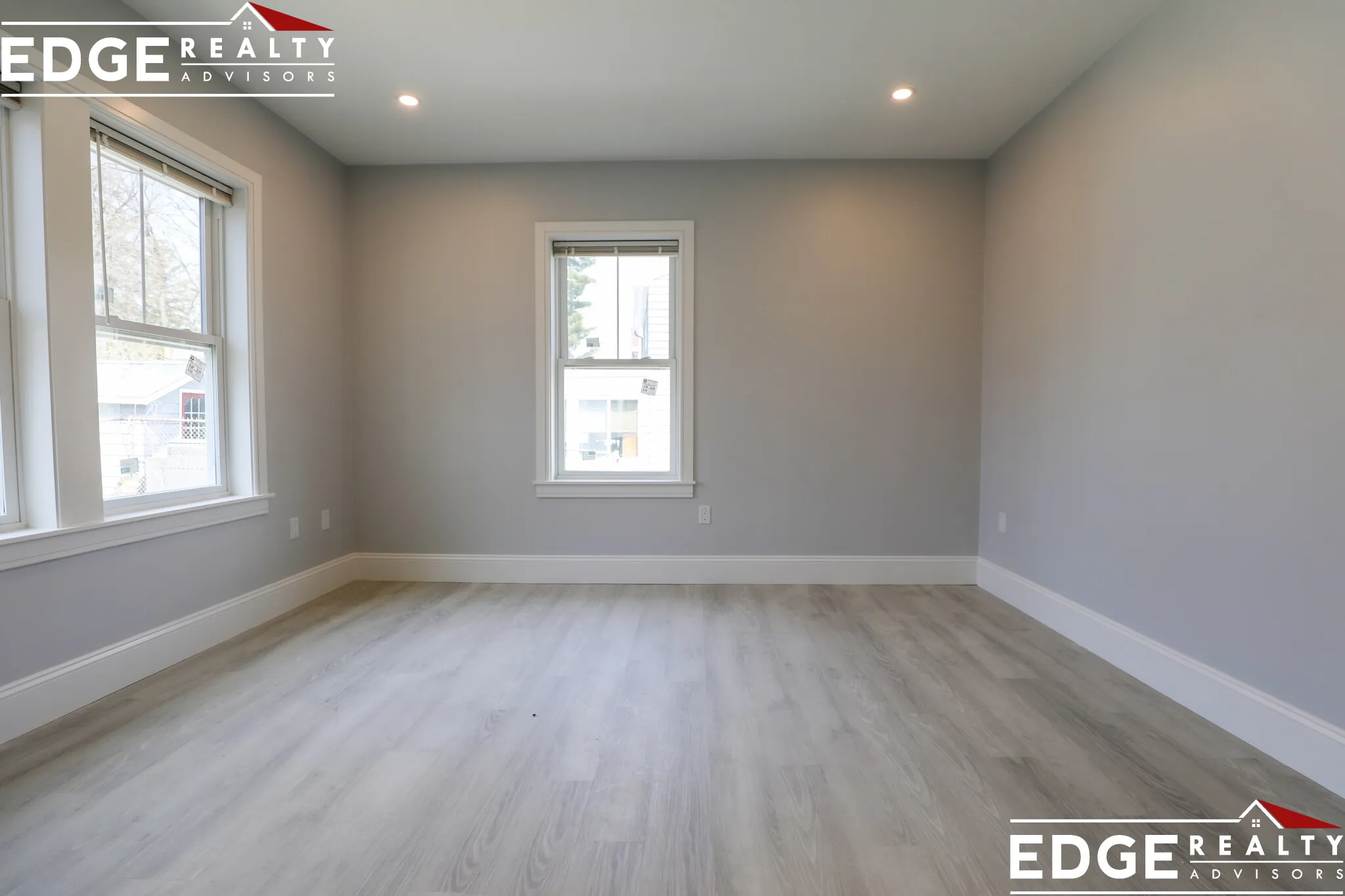 4 bed, 3.5 bath apartment for rent at 2 Oakland St Unit 4, Brighton — photo 5 of 9