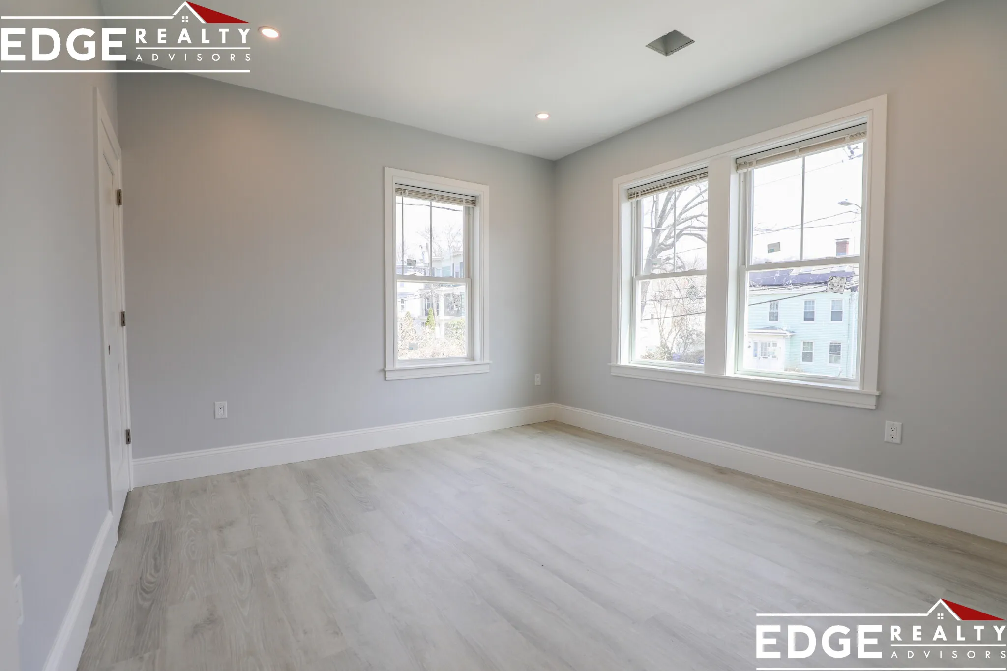 4 bed, 3.5 bath apartment for rent at 2 Oakland St Unit 4, Brighton — photo 7 of 9