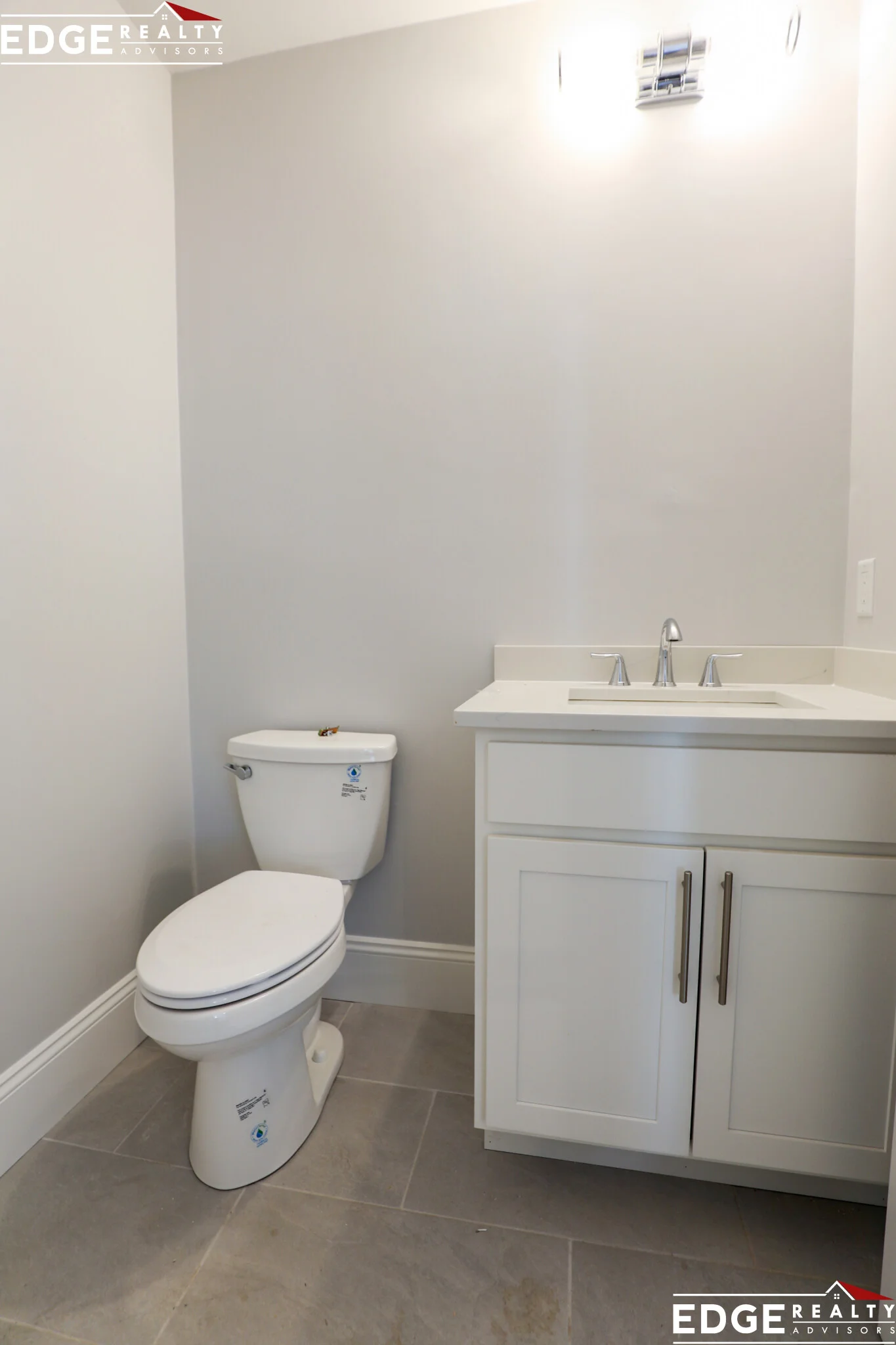 4 bed, 3.5 bath apartment for rent at 2 Oakland St Unit 4, Brighton — photo 9 of 9