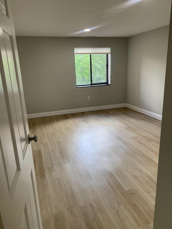 2 bed, 1 bath apartment for rent at 2 Ocean Ave Unit 102, Revere — photo 5 of 9