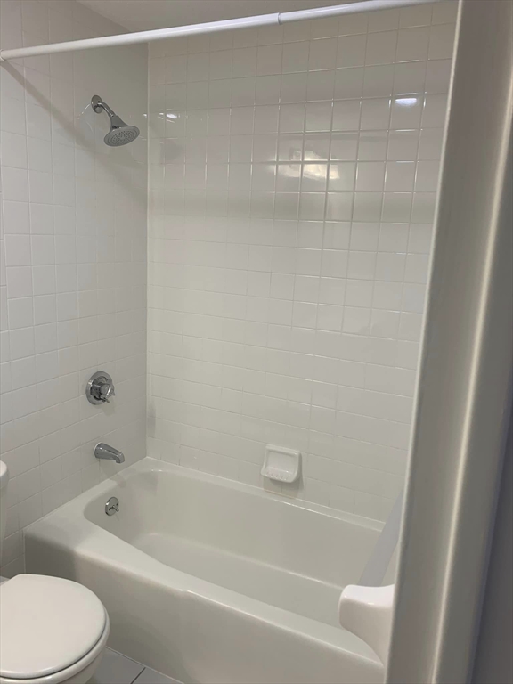 2 bed, 1 bath apartment for rent at 2 Ocean Ave Unit 102, Revere — photo 8 of 9