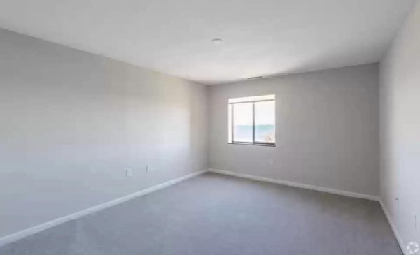 1 bed, 1 bath apartment for rent at 2 Ocean Ave Unit 300, Revere — photo 4 of 15