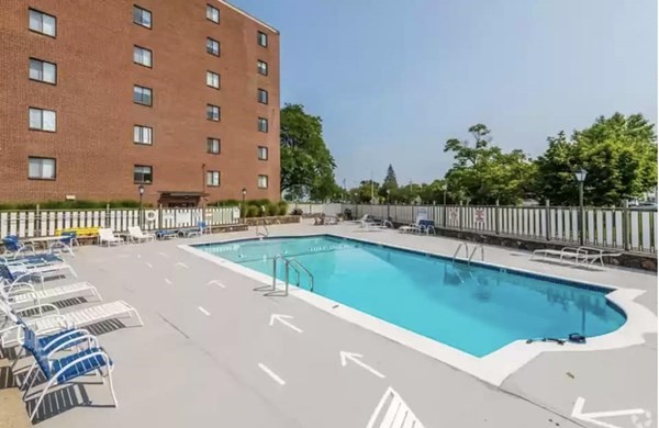 1 bed, 1 bath apartment for rent at 2 Ocean Ave Unit 300, Revere — photo 10 of 15