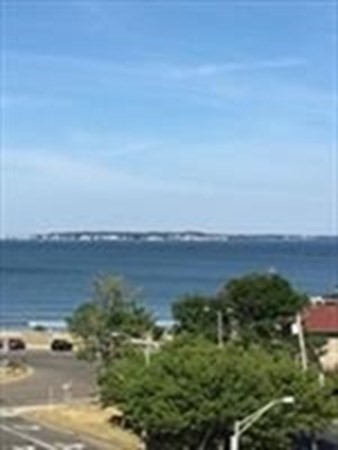 1 bed, 1 bath apartment for rent at 2 Ocean Ave Unit 409, Revere — photo 3 of 8