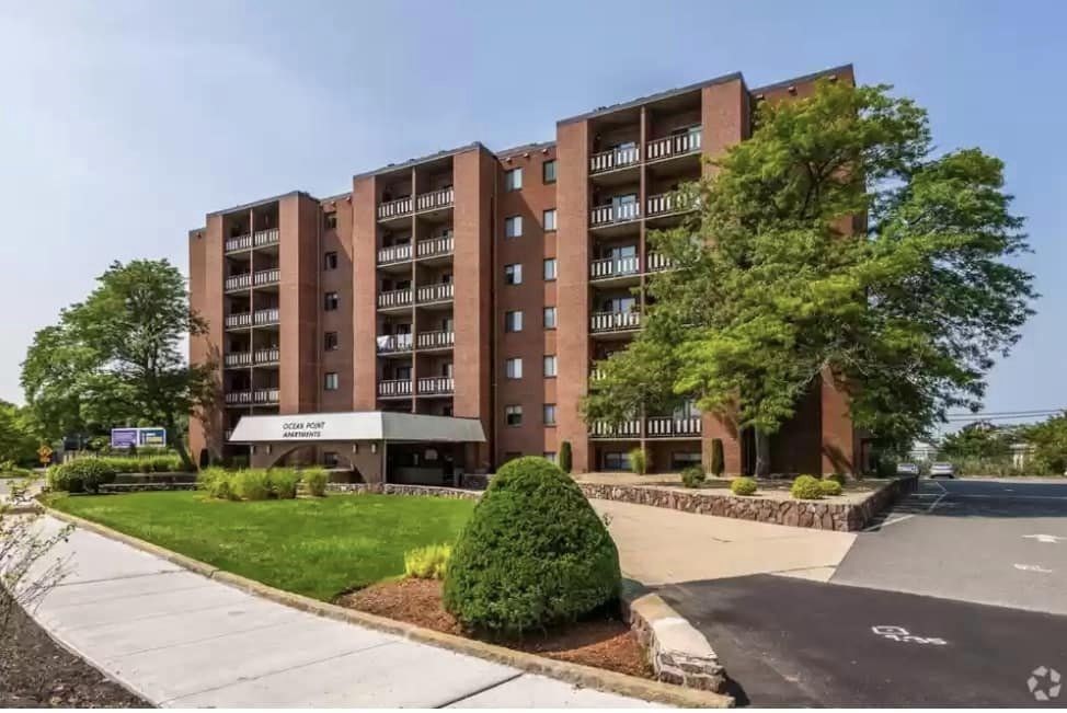 1 bed, 1 bath apartment for rent at 2 Ocean Ave Unit 700, Revere