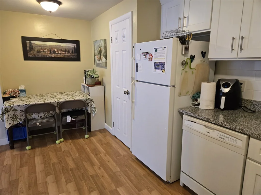 1 bed, 1 bath apartment for rent at 2 Old Colony Ln Unit 8, Arlington — photo 9 of 13