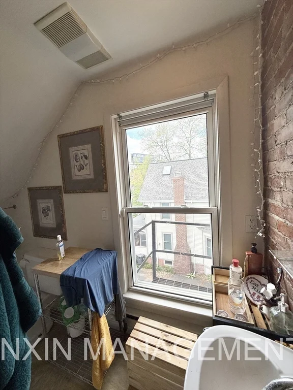 Studio bed, 1 bath apartment for rent at 2 Orchard St Unit 3, Porter Square — photo 8 of 10