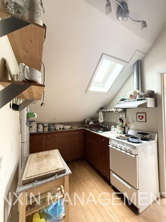 Studio bed, 1 bath apartment for rent at 2 Orchard St Unit 3, Porter Square — photo 5 of 10