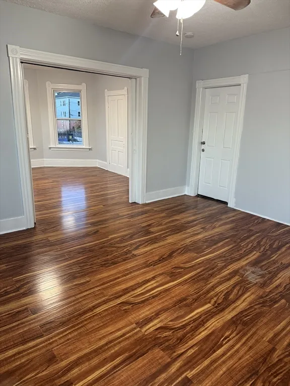 3 bed, 1 bath apartment for rent at 2 Orne St Unit 2, Worcester — photo 2 of 10