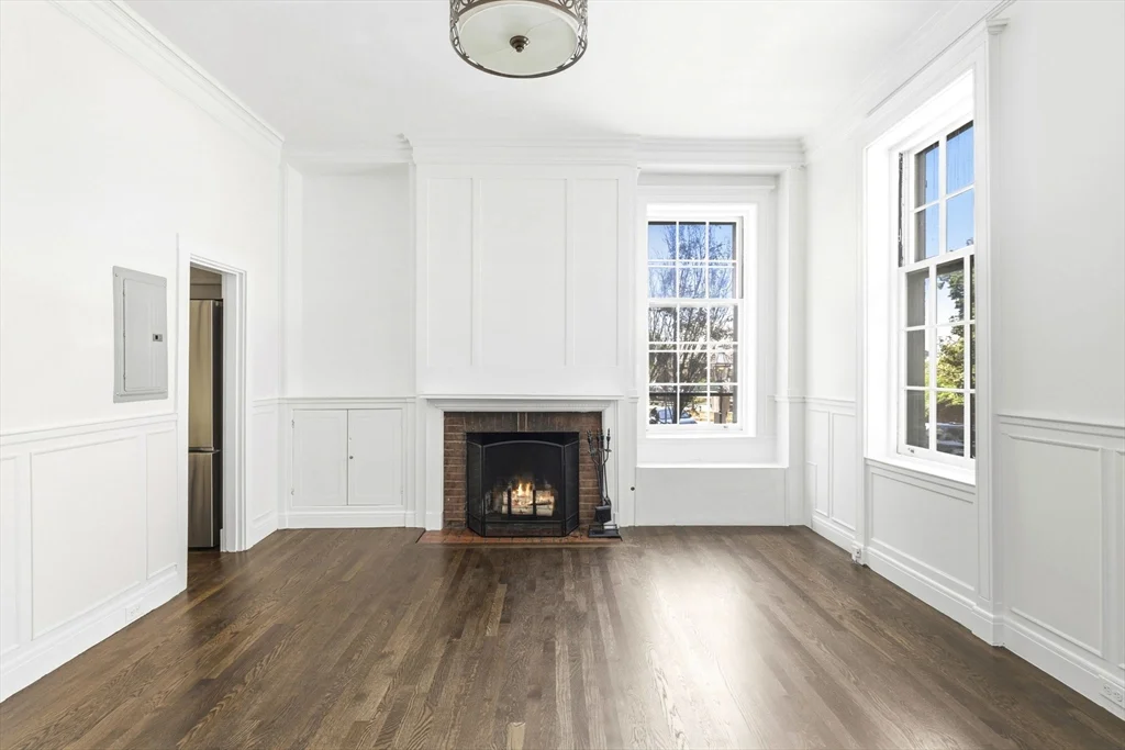 3 bed, 3 bath apartment for rent at 2 Otis Pl Unit 1, Beacon Hill — photo 8 of 24
