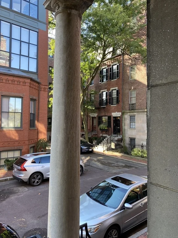 1 bed, 1 bath apartment for rent at 2 Otis Pl Unit 4, Beacon Hill — photo 6 of 6