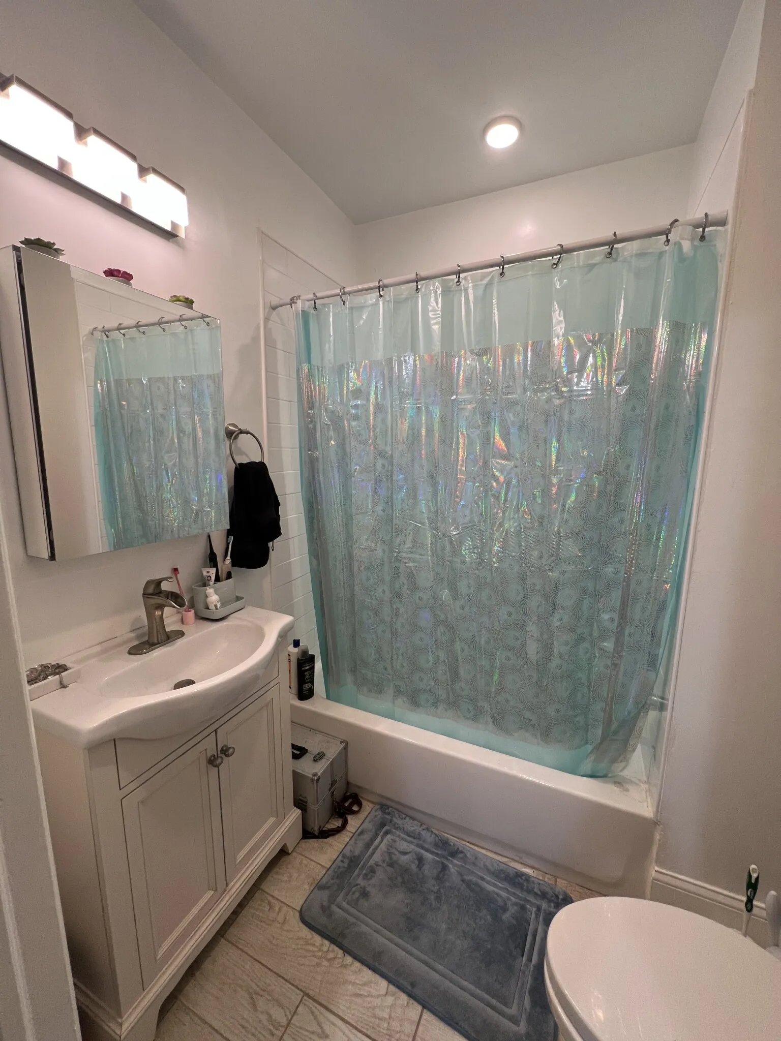 1 bed, 1 bath apartment for rent at 2 Otis St Unit 2, East Somerville — photo 7 of 20