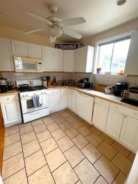 3 bed, 2 bath apartment for rent at 2 Paige Unit 1, South Boston — photo 3 of 11