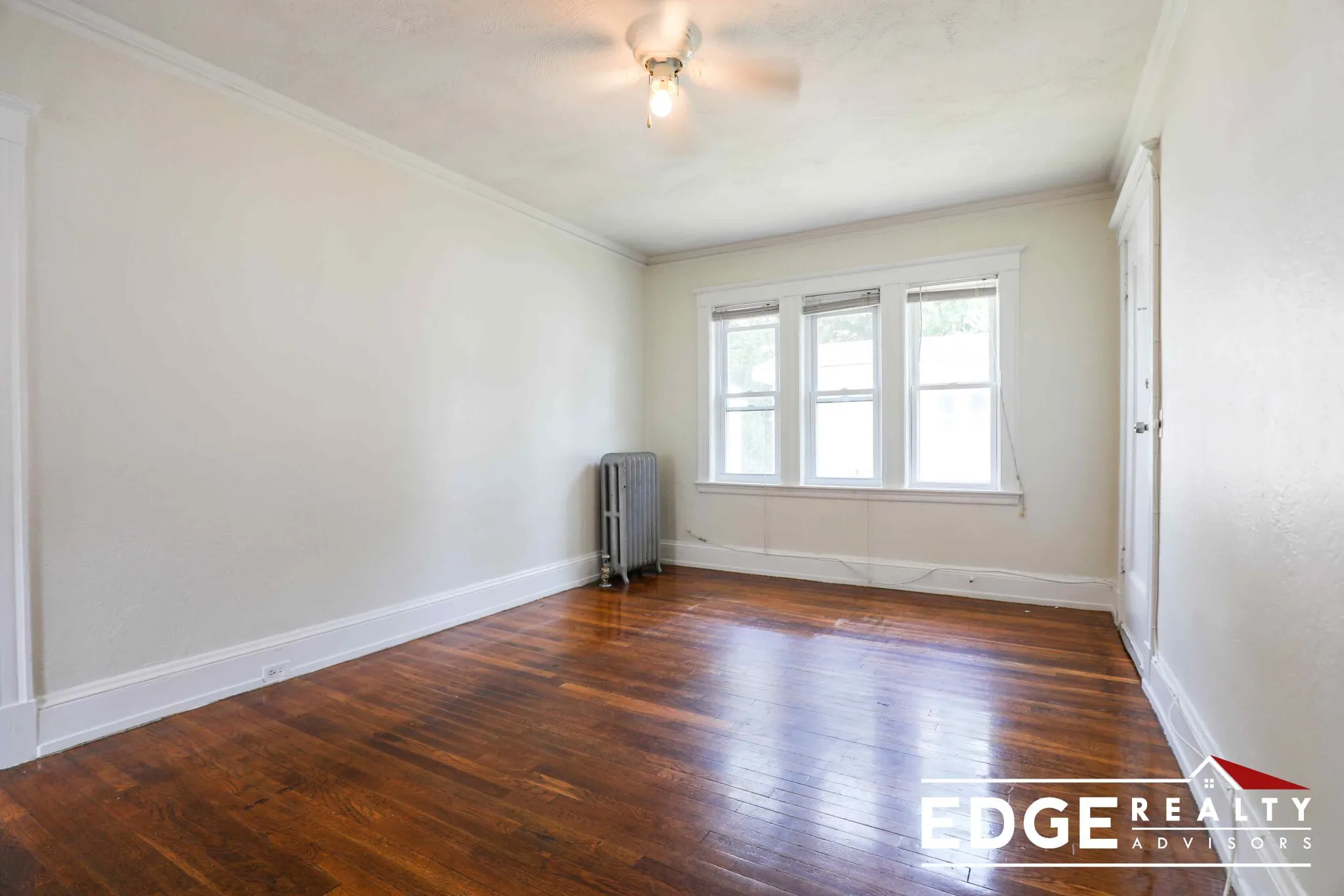 1.5 bed, 1 bath apartment for rent at 2 Pama Gardens Unit 4, Brighton — photo 5 of 8