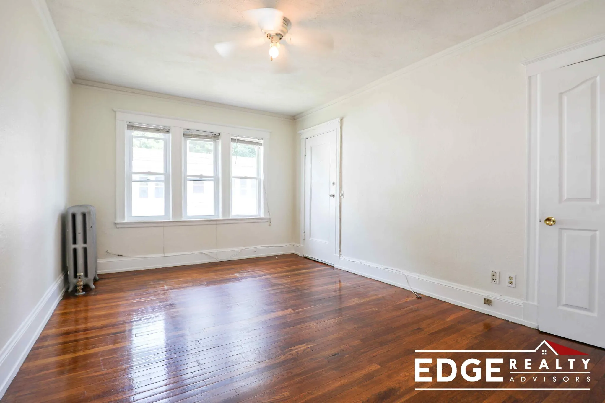 1.5 bed, 1 bath apartment for rent at 2 Pama Gardens Unit 4, Brighton — photo 4 of 8