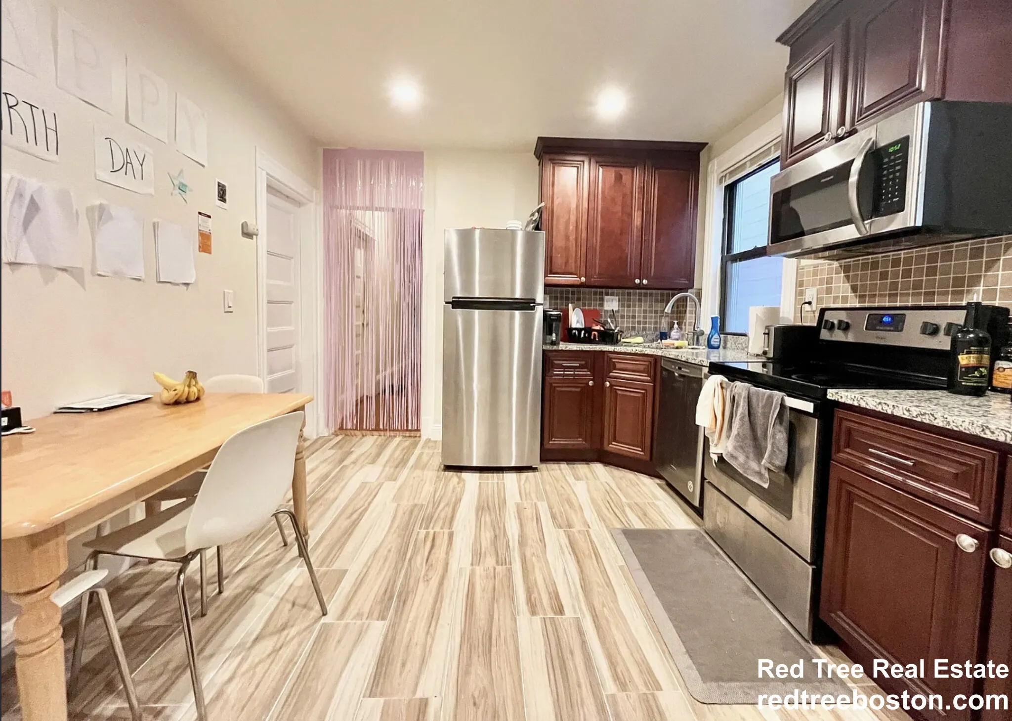 3 bed, 1 bath apartment for rent at 2 Parker Hill Ter Unit 1, Mission Hill — photo 2 of 11