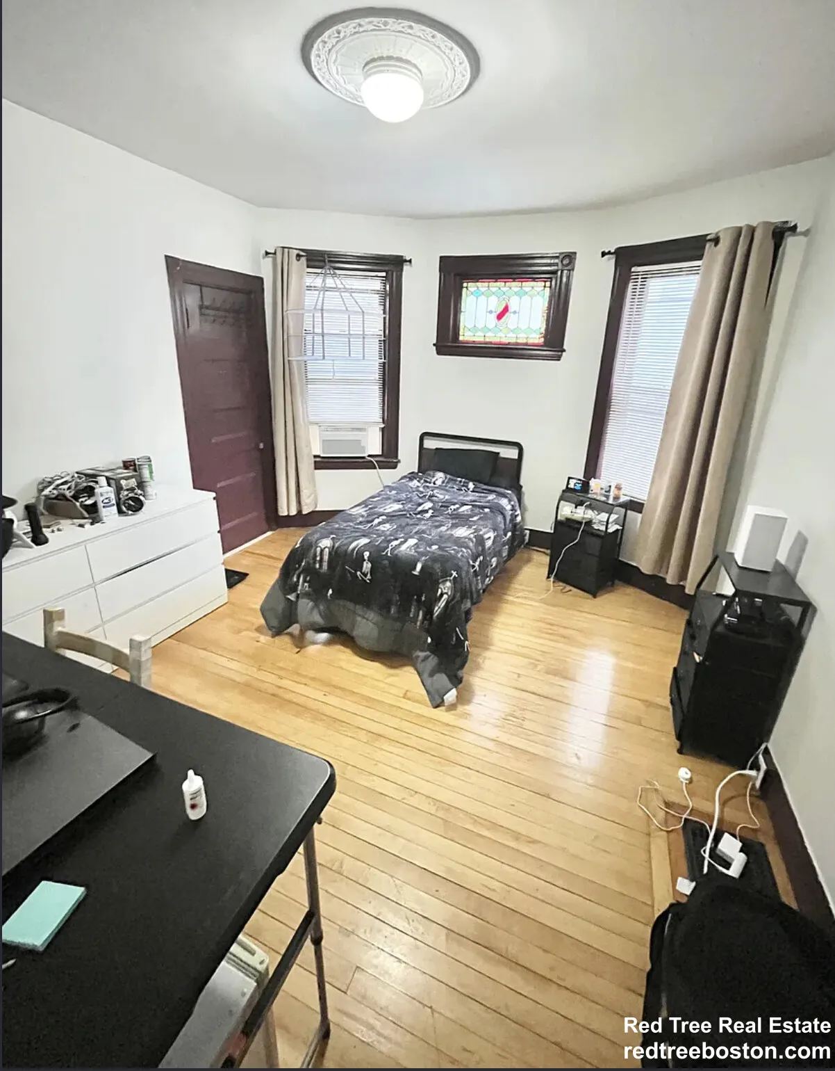 3 bed, 1 bath apartment for rent at 2 Parker Hill Ter Unit 1, Mission Hill — photo 7 of 11