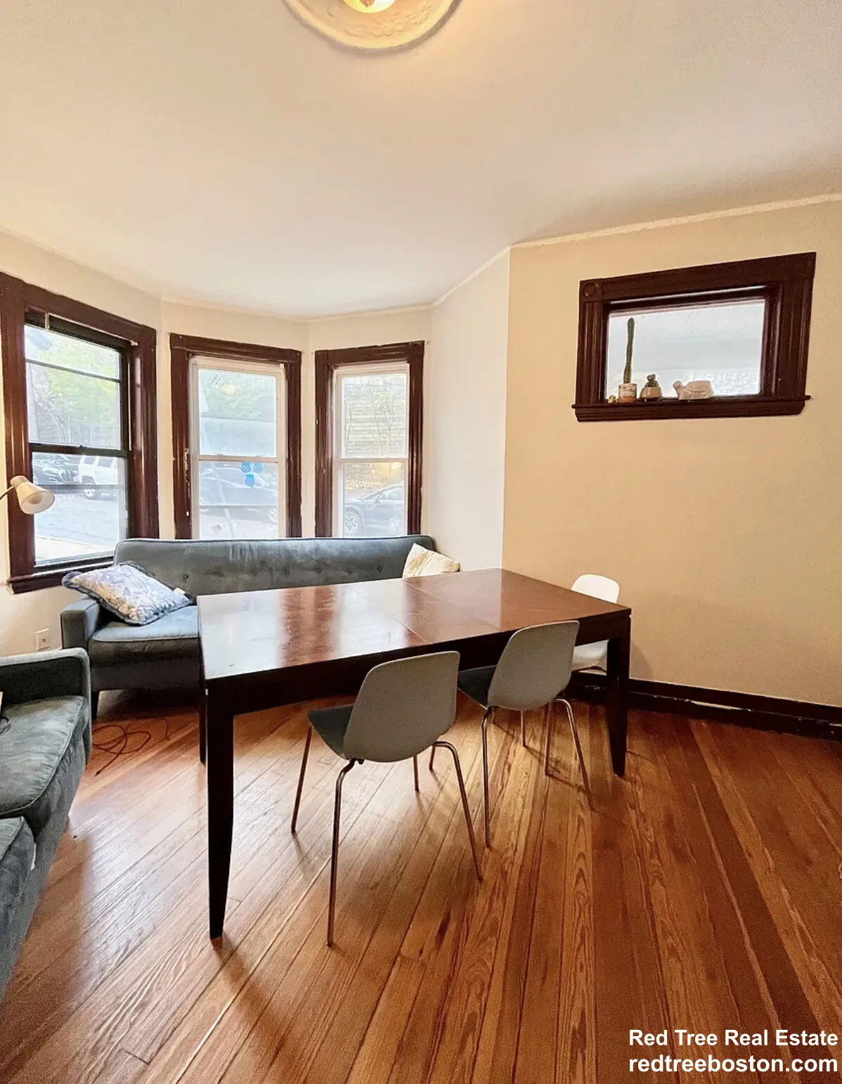 3 bed, 1 bath apartment for rent at 2 Parker Hill Ter Unit 1, Mission Hill — photo 4 of 11