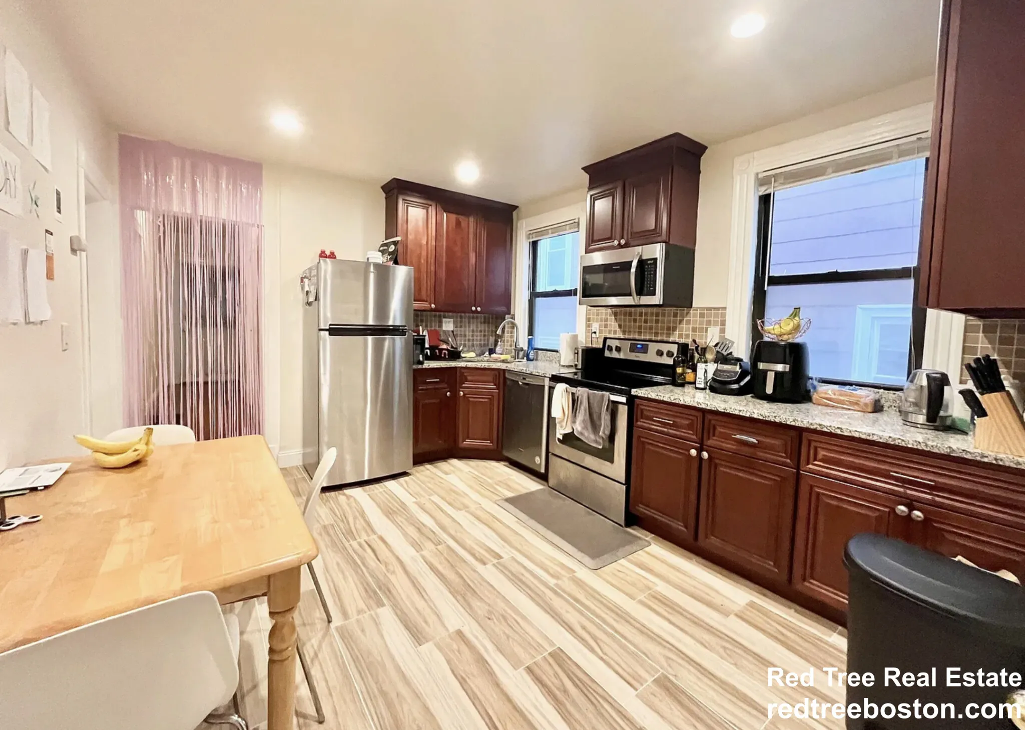 3 bed, 1 bath apartment for rent at 2 Parker Hill Ter Unit 1, Mission Hill