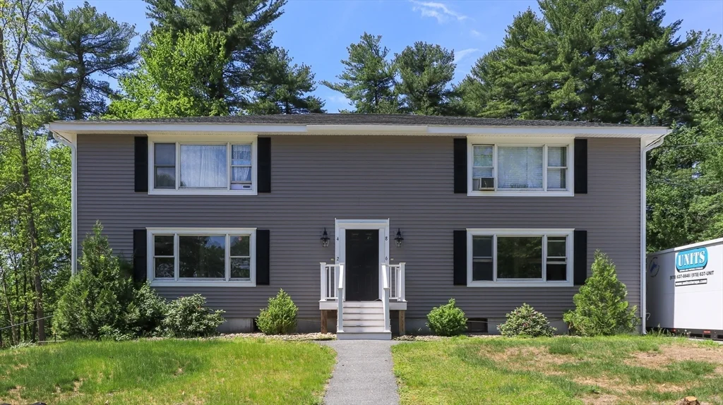 2 bed, 1 bath apartment for rent at 2 Patricia Rd Unit 4, Tyngsborough — photo 6 of 6