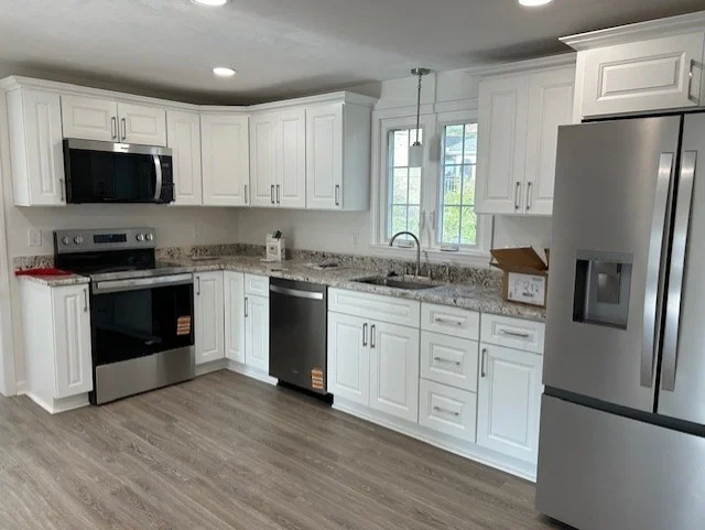 4 bed, 1 bath apartment for rent at 2 Patrick Rd Unit 2, Hopedale — photo 3 of 13