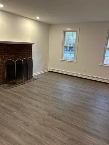4 bed, 1 bath apartment for rent at 2 Patrick Rd Unit 2, Hopedale — photo 4 of 13