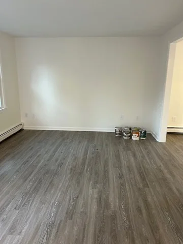 4 bed, 1 bath apartment for rent at 2 Patrick Rd Unit 2, Hopedale — photo 5 of 13
