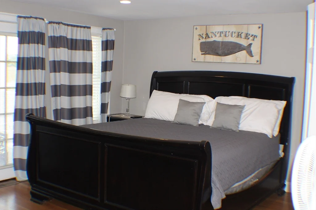 2 bed, 1 bath apartment for rent at 2 Pearl St Unit 1, White Horse Beach — photo 17 of 23