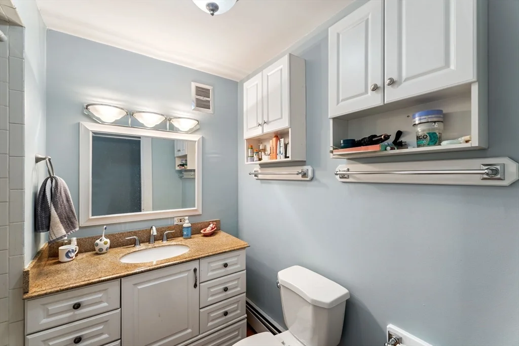 2 bed, 1 bath apartment for rent at 2 Pearl St Unit 7, Charlestown — photo 23 of 24