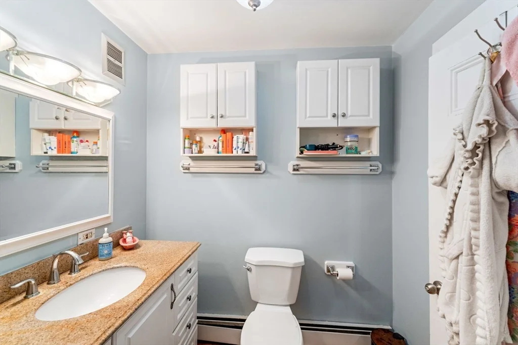 2 bed, 1 bath apartment for rent at 2 Pearl St Unit 7, Charlestown — photo 24 of 24