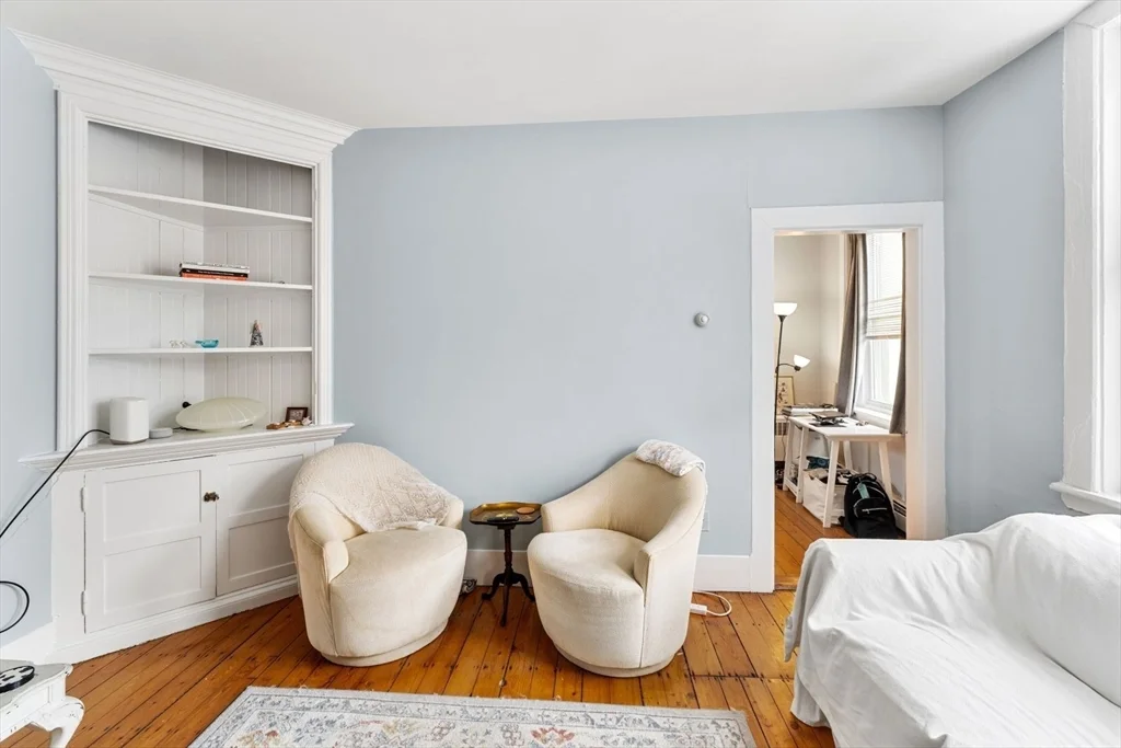 2 bed, 1 bath apartment for rent at 2 Pearl St Unit 7, Charlestown — photo 8 of 24