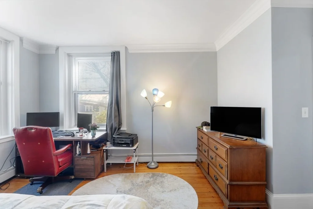 2 bed, 1 bath apartment for rent at 2 Pearl St Unit 8, Charlestown — photo 17 of 29