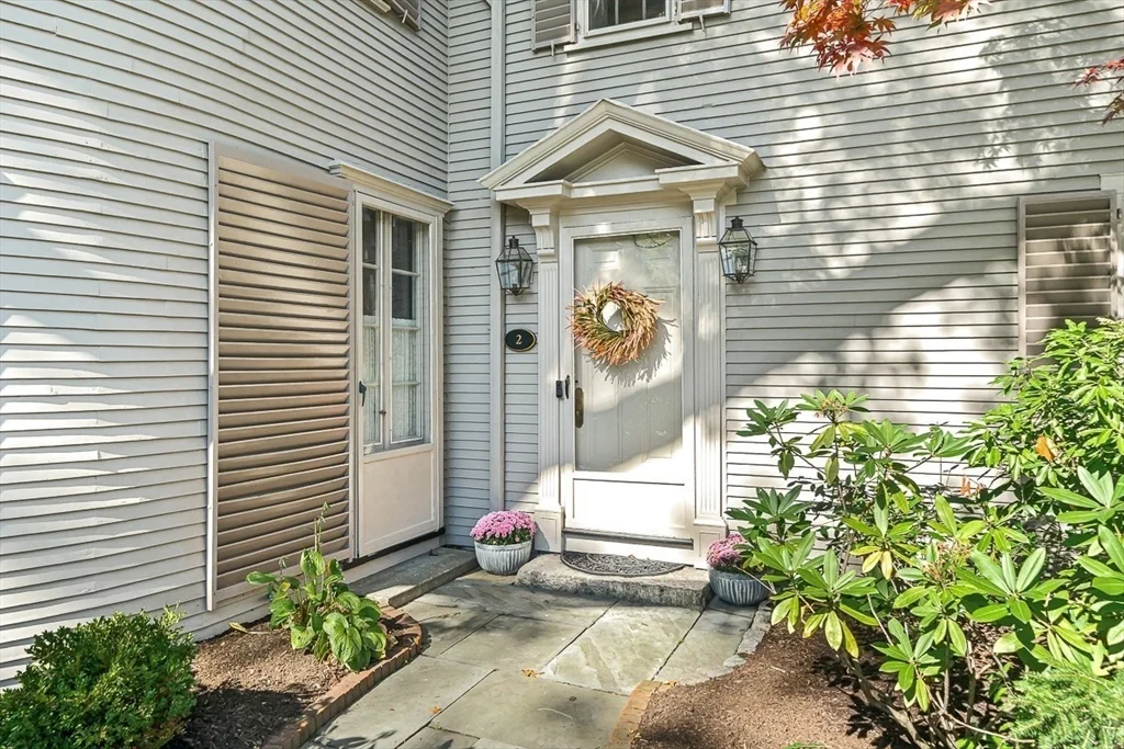 4 bed, 3 bath apartment for rent at 2 Phillips Pond Rd Unit B, Natick — photo 2 of 34