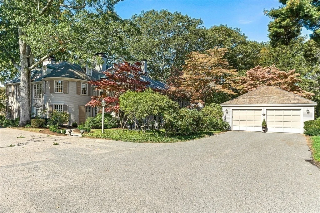 4 bed, 3 bath apartment for rent at 2 Phillips Pond Rd Unit B, Natick — photo 32 of 34