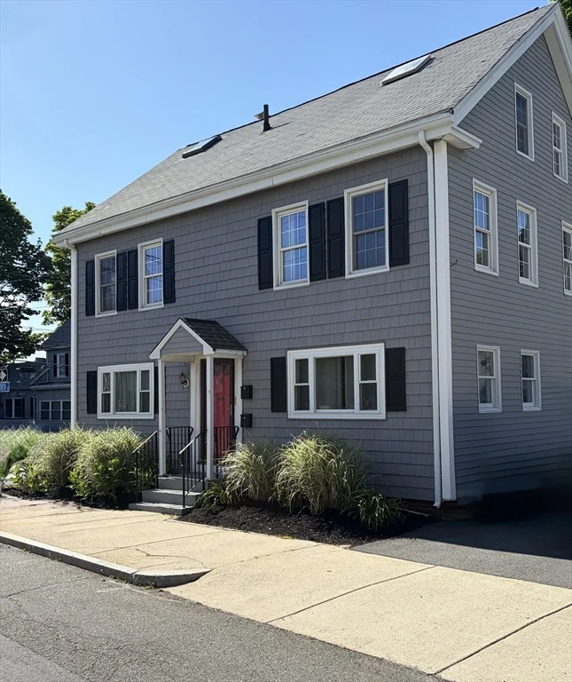 2 bed, 1 bath apartment for rent at 2 Pomeworth St Unit 2, Stoneham — photo 1 of 9