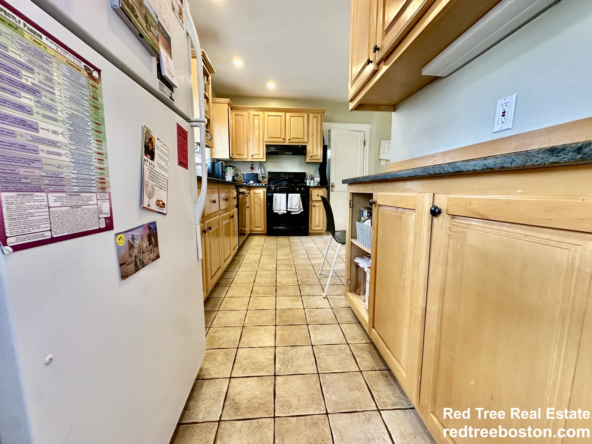 2 bed, 1.5 bath apartment for rent at 2 Priscilla Rd Unit 1, Brighton — photo 6 of 14