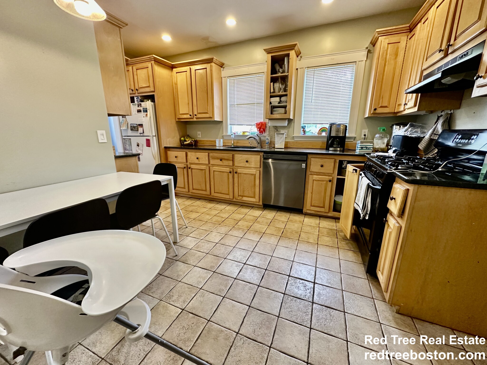 2 bed, 1.5 bath apartment for rent at 2 Priscilla Rd Unit 1, Brighton — photo 7 of 14