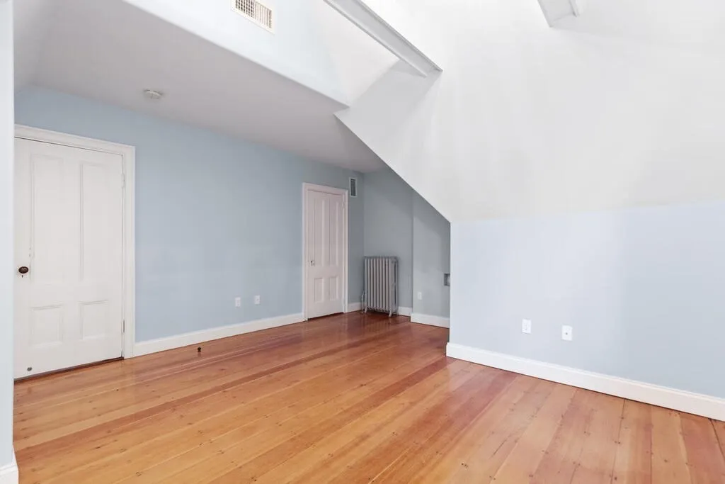 2 bed, 2 bath apartment for rent at 2 Rangeley Rd Unit 2, Winchester — photo 17 of 29