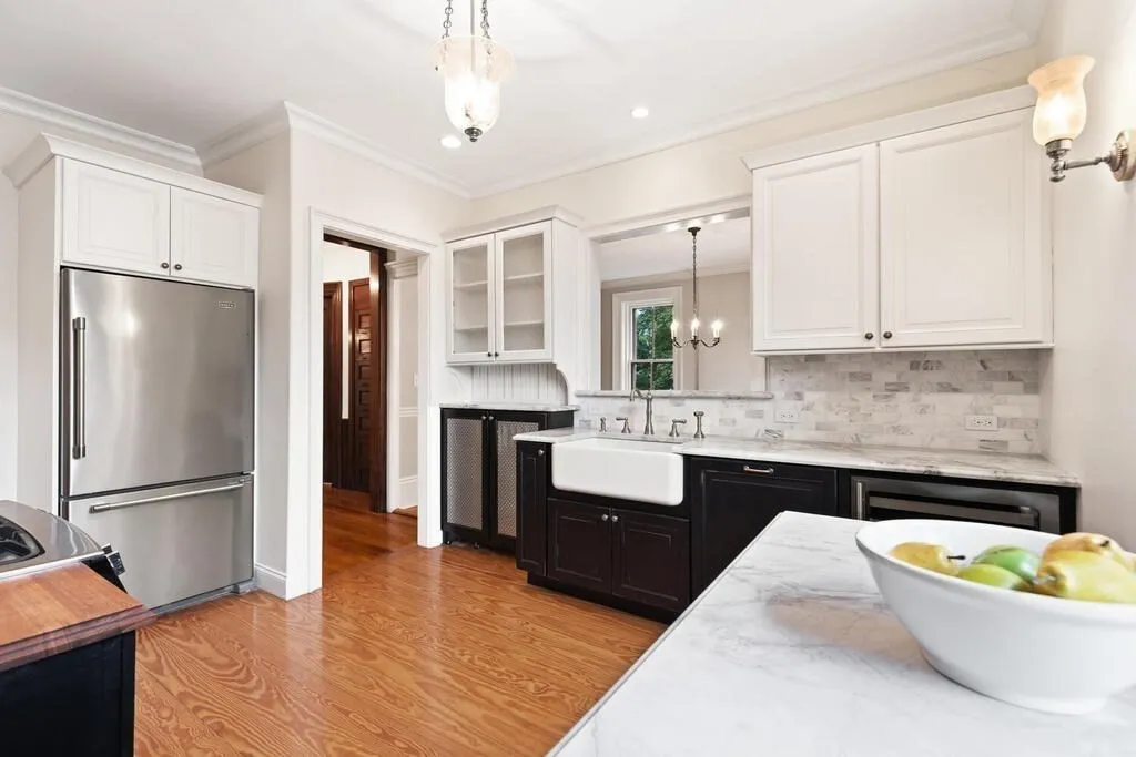 2 bed, 2 bath apartment for rent at 2 Rangeley Rd Unit 2, Winchester — photo 2 of 29