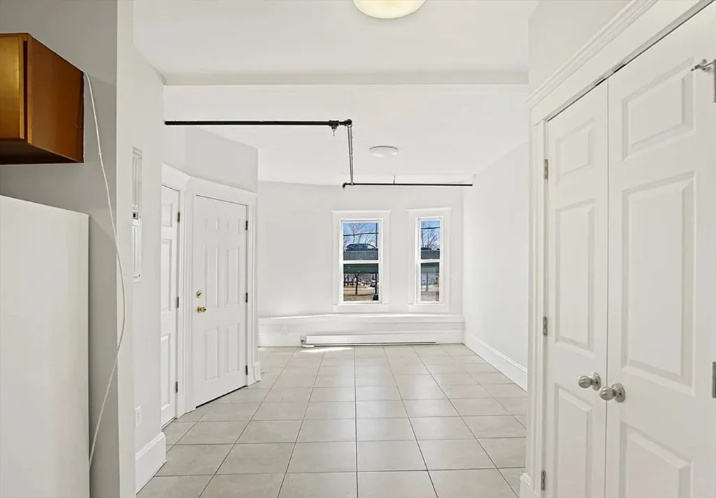 2 bed, 1 bath apartment for rent at 2 Redfield St Unit 2, Dorchester — photo 3 of 14