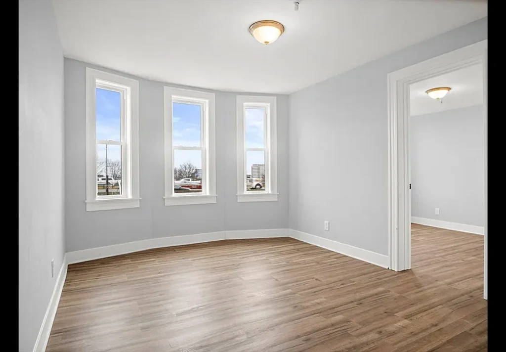 2 bed, 1 bath apartment for rent at 2 Redfield St Unit 3, Dorchester — photo 8 of 11